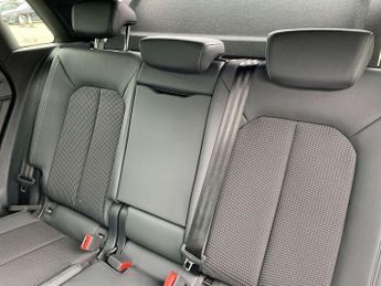 Audi Q3 35 TFSI S Line 5dr S Tronic