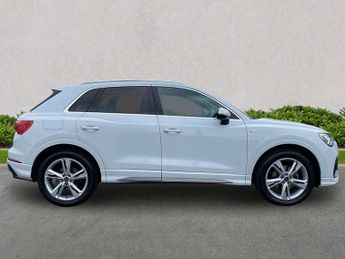 Audi Q3 35 TFSI S Line 5dr S Tronic