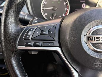 Nissan Juke 1.0 DiG-T N-Connecta 5dr DCT