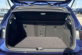 Volkswagen Golf 1.0 eTSI Life 5dr DSG