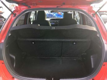 Toyota Yaris 1.5 Hybrid Y20 5dr CVT [Bi-tone]