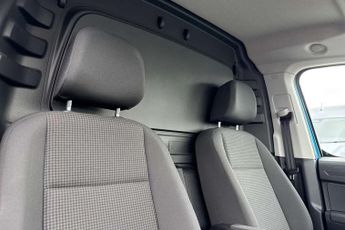 Volkswagen Caddy 2.0 TDI 122PS Commerce Pro Van DSG