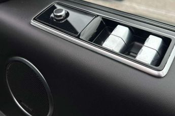 Land Rover Range Rover Sport 3.0 D300 HSE Dynamic Black 5dr Auto