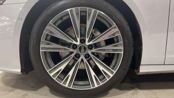 Audi A6 Avant 40 TDI Quattro S Line 5dr S Tronic [C+S Pack]