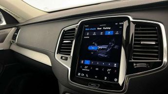 Volvo XC90 2.0 B5P Plus Dark 5dr AWD Geartronic