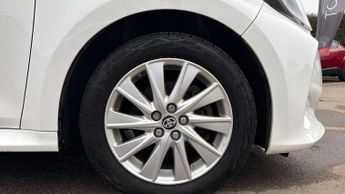Toyota Yaris 1.5 Hybrid Icon 5dr CVT