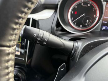 Suzuki Swift 1.0 Boosterjet SZ5 5dr Auto