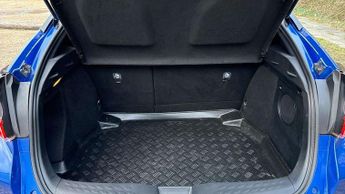 Toyota C-HR 1.8 Hybrid Dynamic 5dr CVT