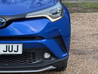 Toyota C-HR 1.8 Hybrid Dynamic 5dr CVT