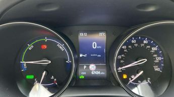 Toyota C-HR 1.8 Hybrid Design 5dr CVT
