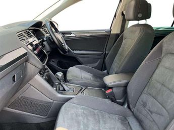 Volkswagen Tiguan 2.0 TSi 230 4Motion SEL 5dr DSG