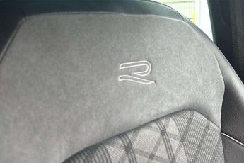 Volkswagen Tiguan 2.0 TDI R-Line 5dr DSG