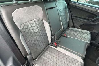 Volkswagen Tiguan 2.0 TDI R-Line 5dr DSG