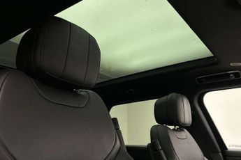 Land Rover Range Rover Sport 3.0 D300 Dynamic SE 5dr Auto
