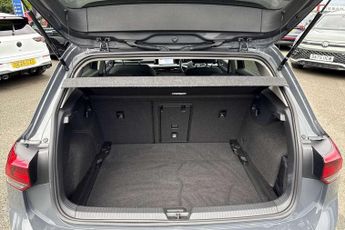 Volkswagen Golf 1.0 eTSI Active 5dr DSG