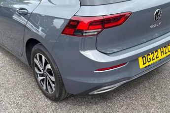 Volkswagen Golf 1.0 eTSI Active 5dr DSG