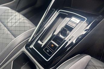 Volkswagen Golf 1.5 eTSI 150 R-Line 5dr DSG