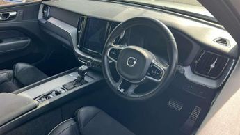 Volvo XC60 2.0 D4 R DESIGN 5dr AWD Geartronic