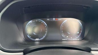 Volvo S90 2.0 T4 Momentum Plus 4dr Geartronic