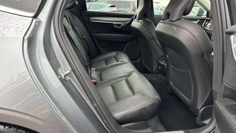 Volvo S90 2.0 T4 Momentum Plus 4dr Geartronic