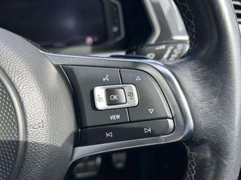 Volkswagen Tiguan 2.0 TDi 150 4Motion R-Line Tech 5dr DSG