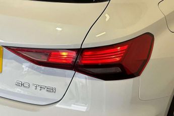 Audi A3 30 TFSI Technik 5dr
