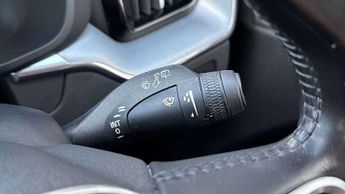 Volvo XC60 2.0 T5 [250] Momentum Pro 5dr Geartronic