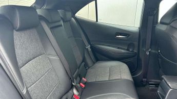 Toyota Corolla 1.8 VVT-i Hybrid Design 5dr CVT