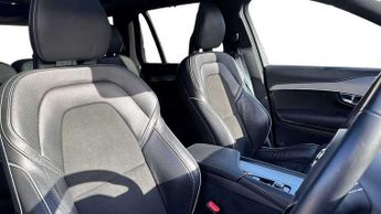 Volvo XC90 2.0 T8 Recharge PHEV R DESIGN 5dr AWD Auto