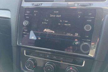 Volkswagen Golf 1.4 TSI SE 5dr DSG