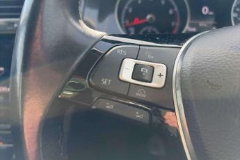 Volkswagen Golf 1.4 TSI SE 5dr DSG