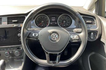 Volkswagen Golf 1.5 TSI EVO SE 5dr DSG [Nav]