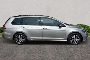 Volkswagen Golf 1.5 TSI EVO SE 5dr DSG [Nav]