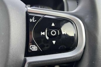 Volvo XC90 2.0 B5P [250] R DESIGN 5dr AWD Gtron