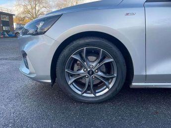 Ford Focus 1.0 EcoBoost 125 ST-Line 5dr Auto