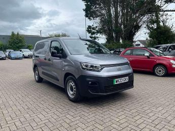 Fiat Doblo 100kW 50kWh 750kg Van Auto