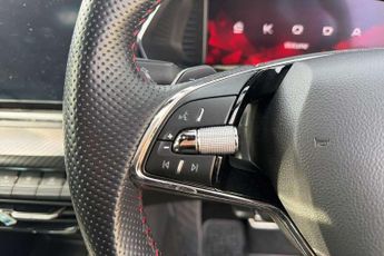 Skoda Octavia 2.0 TSI vRS 5dr DSG
