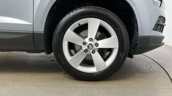 Skoda Karoq 1.0 TSI SE 5dr