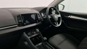 Skoda Karoq 1.0 TSI SE 5dr