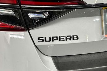 Skoda Superb 2.0 TSI 190 Sport Line Plus 5dr DSG
