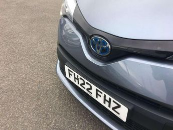 Toyota C-HR 1.8 Hybrid Icon 5dr CVT