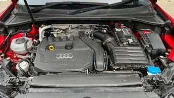 Audi Q3 35 TFSI S Line 5dr S Tronic