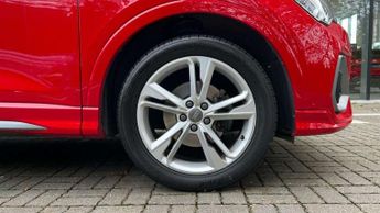 Audi Q3 35 TFSI S Line 5dr S Tronic