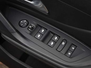 Peugeot 308 1.2 PureTech Allure Premium 5dr EAT8