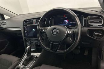 Volkswagen Golf 2.0 TDI GT Edition 5dr DSG