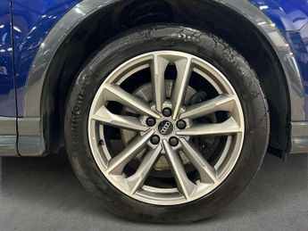 Audi Q3 40 TFSI Quattro Black Edition 5dr S Tronic