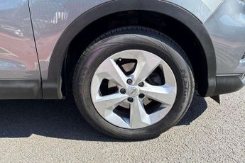 Nissan Qashqai 1.3 DiG-T 160 Acenta Premium 5dr