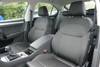 Skoda Superb 1.5 TSI SE 5dr DSG