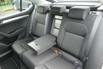 Skoda Superb 1.5 TSI SE 5dr DSG