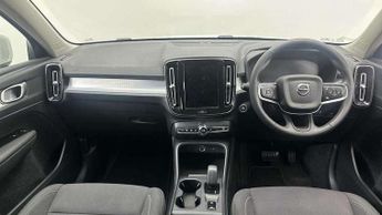 Volvo XC40 1.5 T3 [163] Momentum 5dr Geartronic